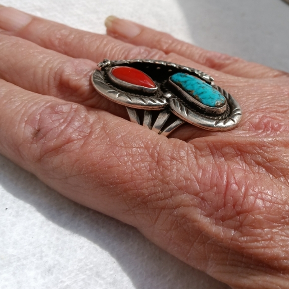 Native American Turquoise Red Coral Statement Sterling Silver Ring - Picture 4 of 7